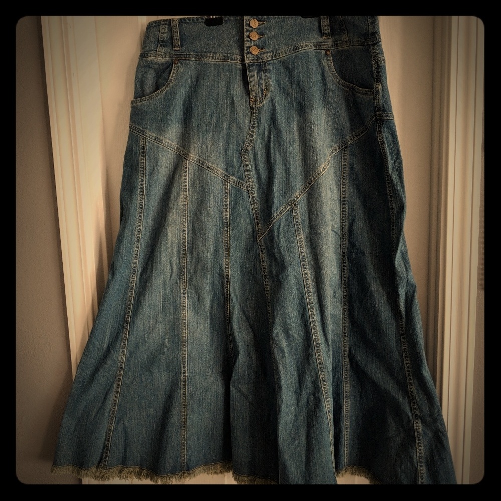 Long A-line jean pieced skirt